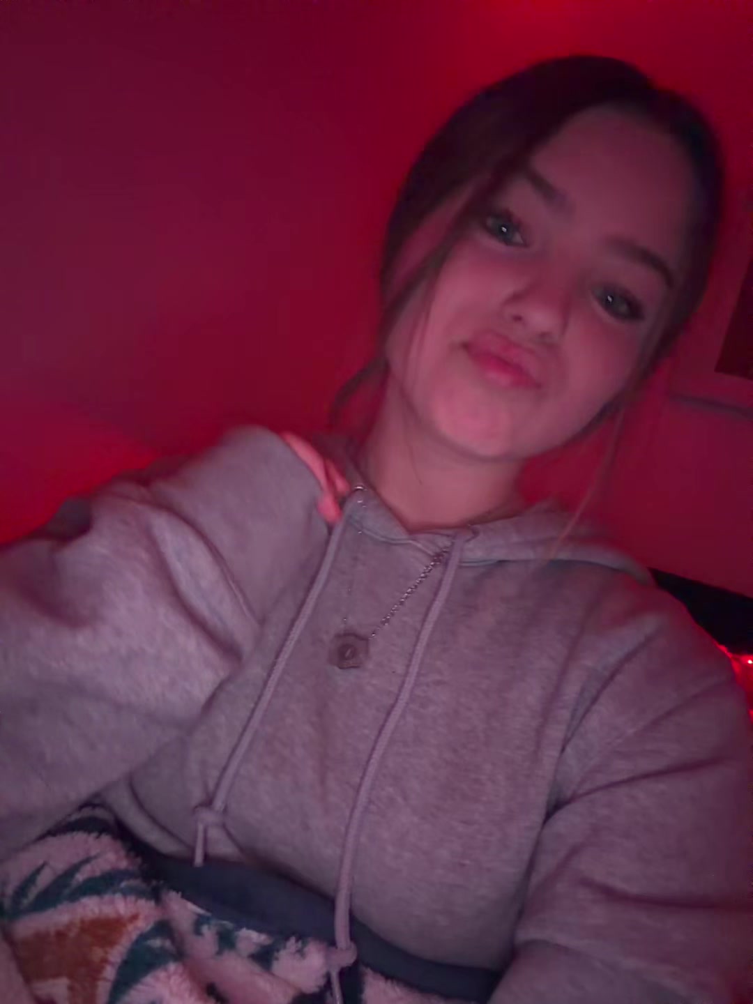 @Mia12341?