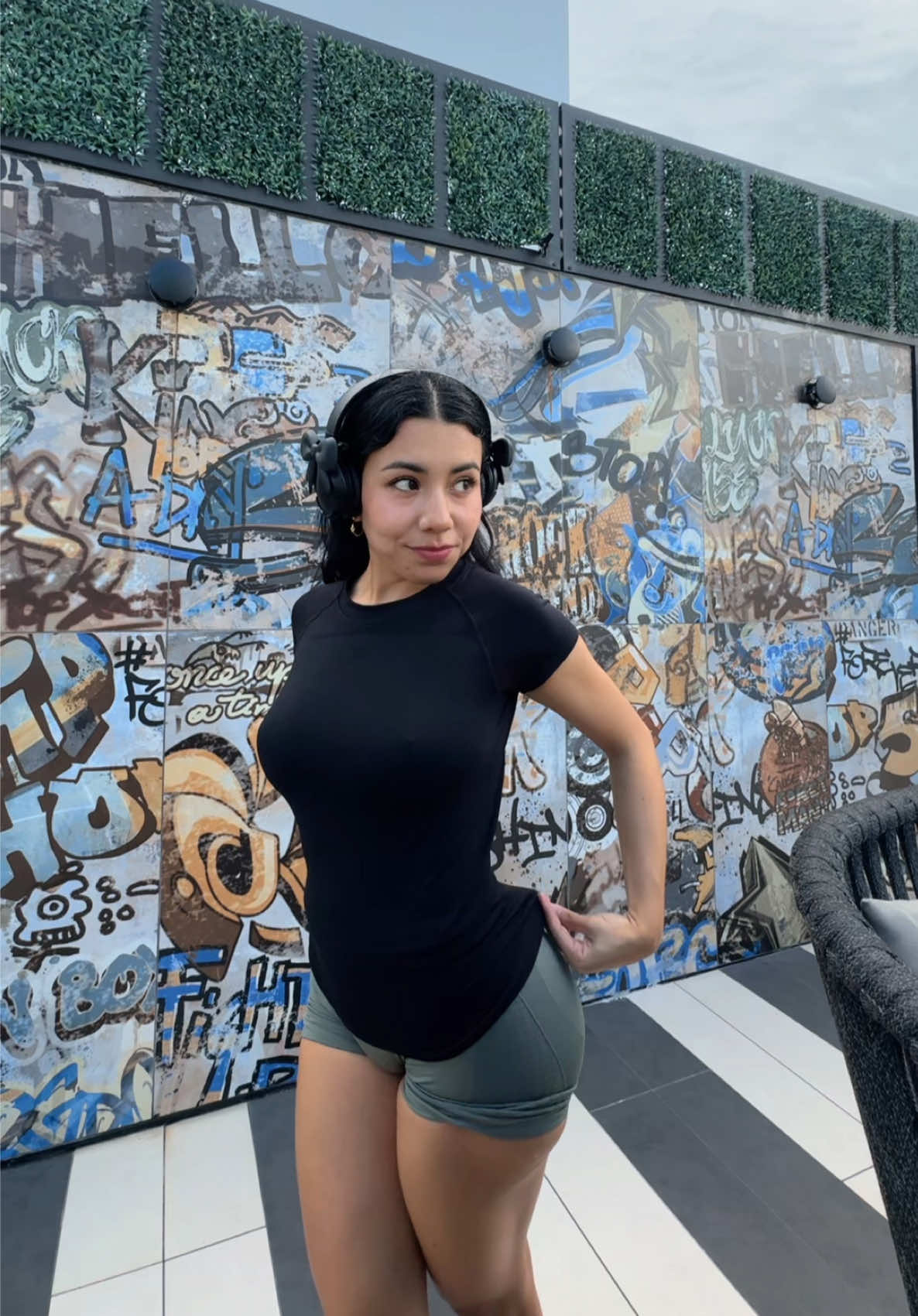 @Litzy