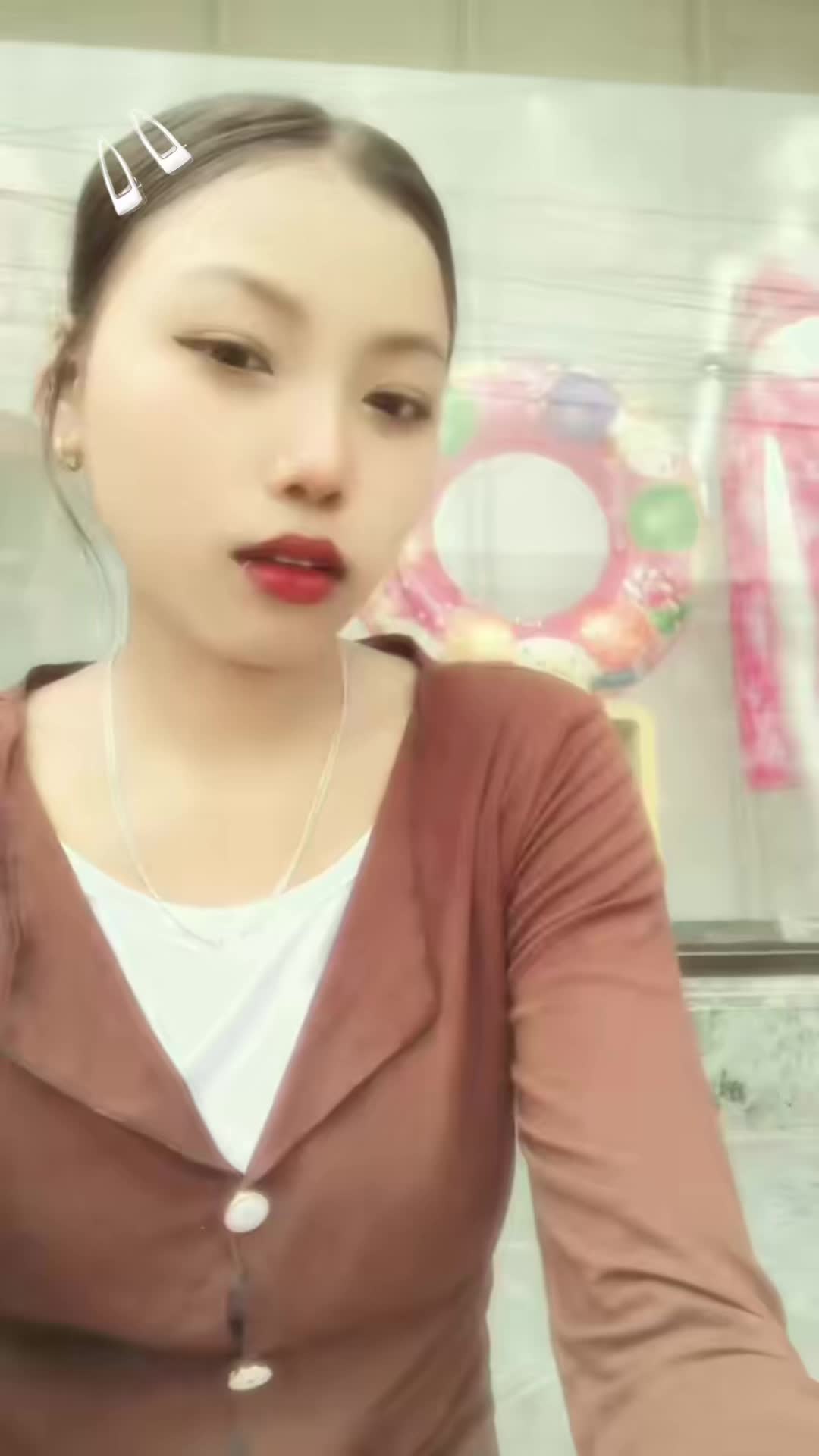 @समिक्षा..!😵💫