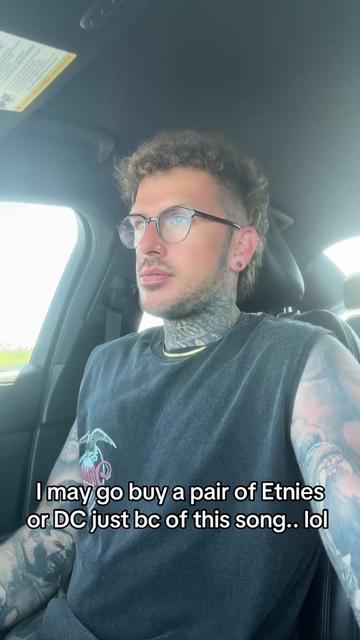 @DJ