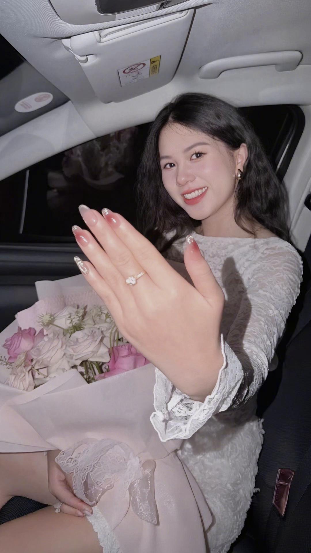 @Duy&ecirc;n 🐱