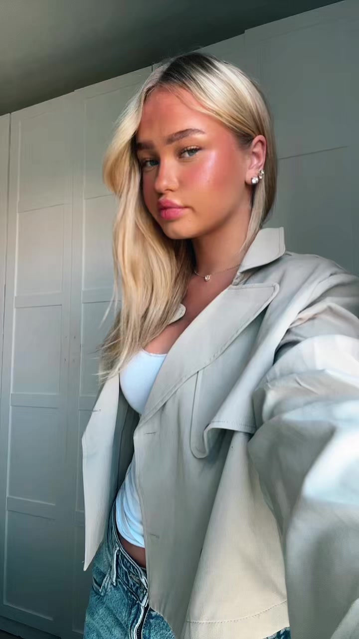 @helenhaylliii