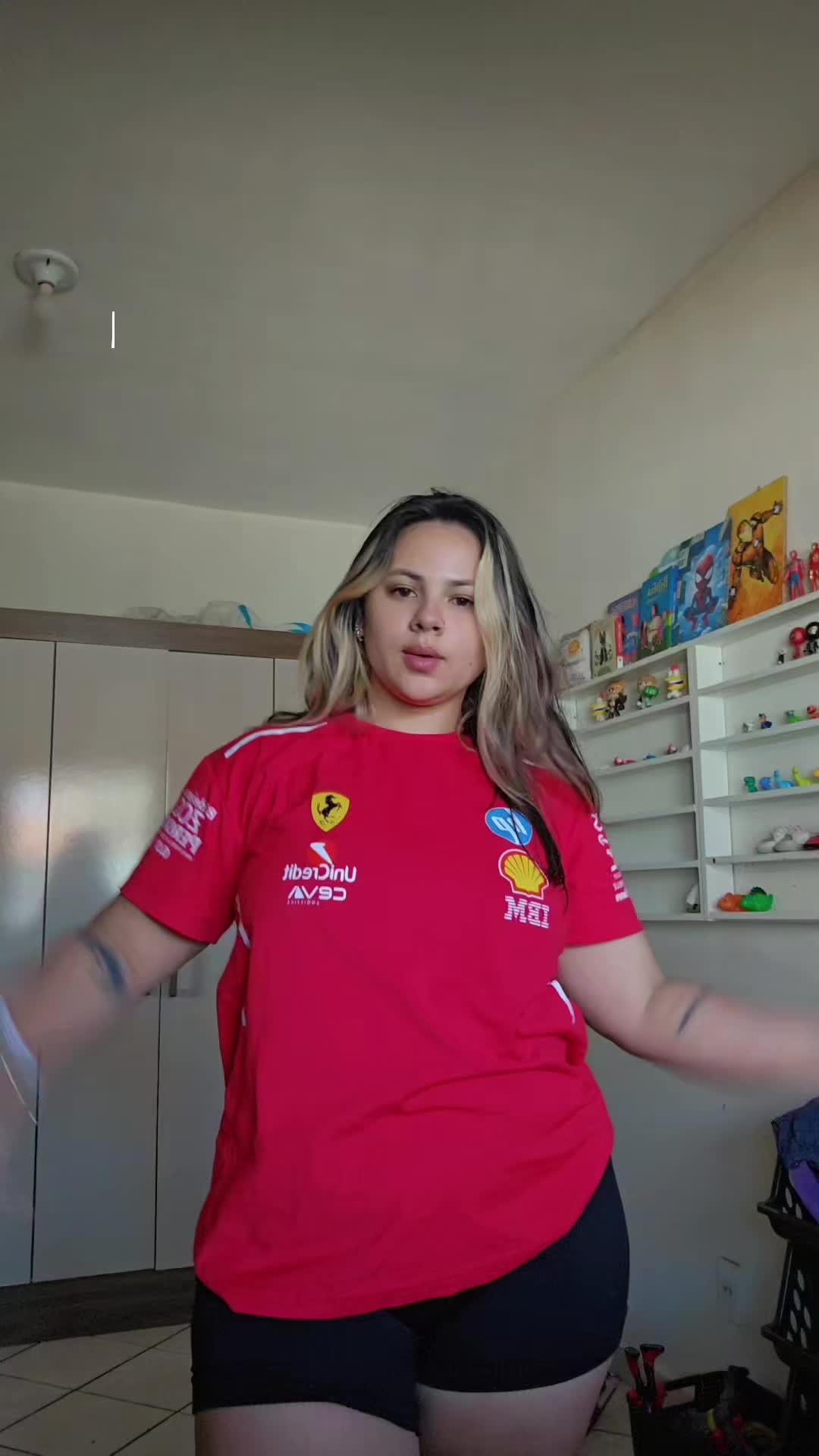 @ℬella