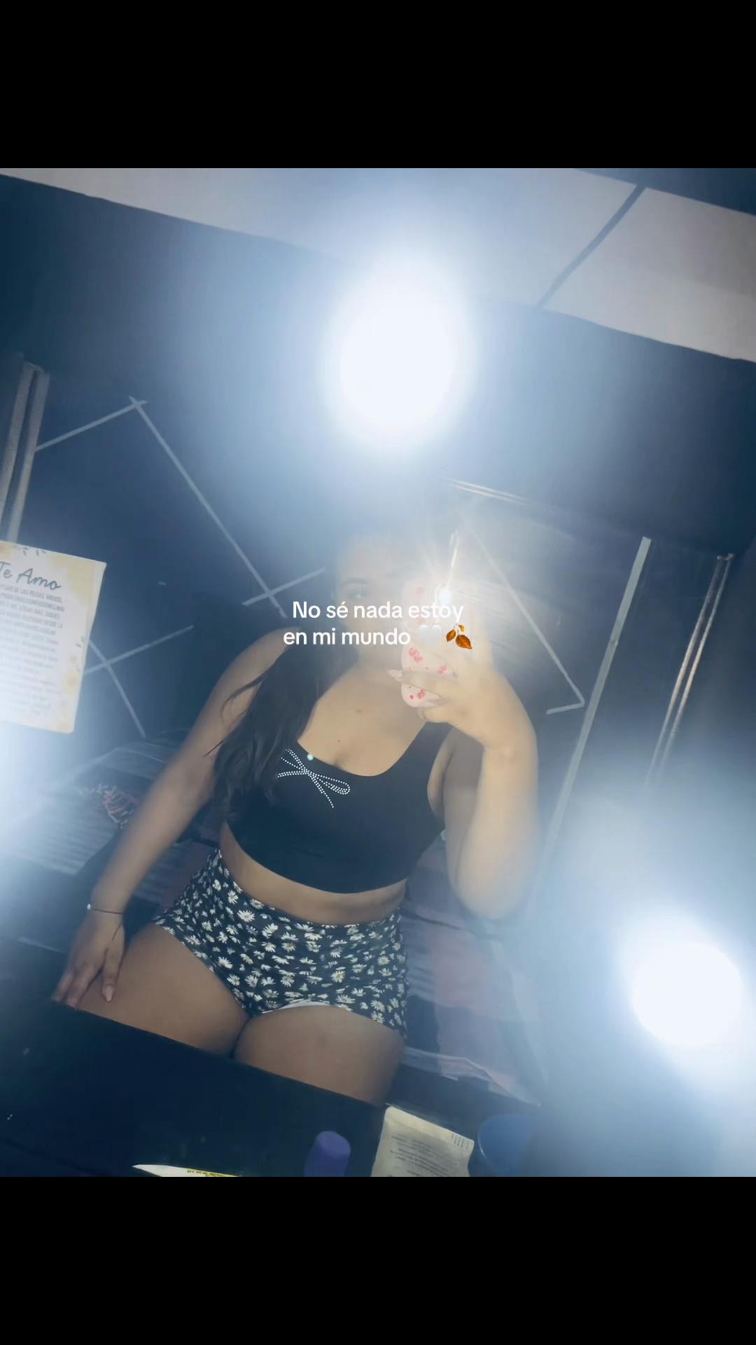 @Helen González