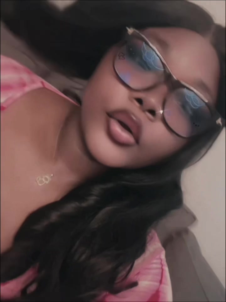 @MsThickThighs🙂↕️🧃