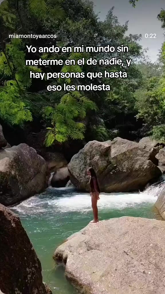@𝑚𝑖𝑎 𝑚𝑜𝑛𝑡𝑜𝑦𝑎