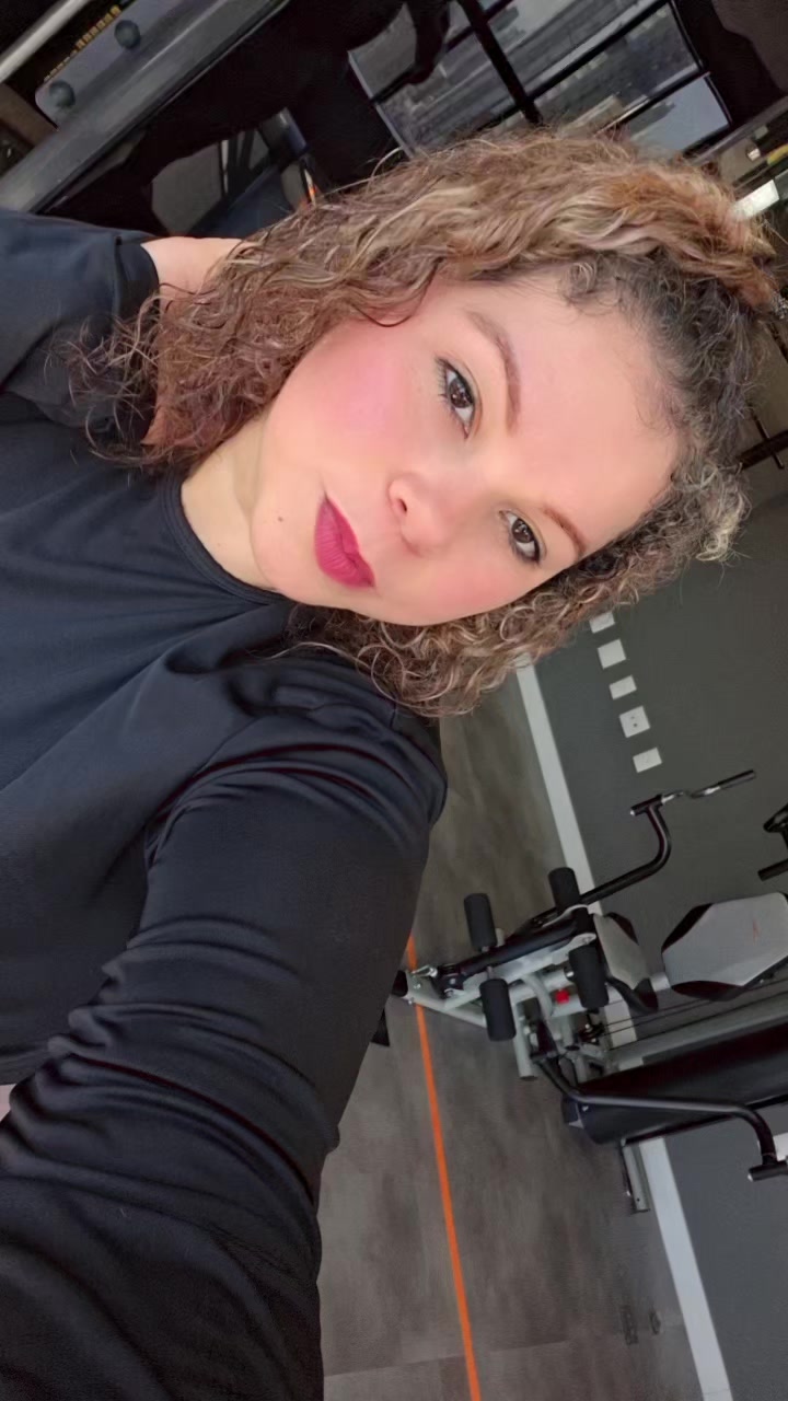 @michellyholanda87