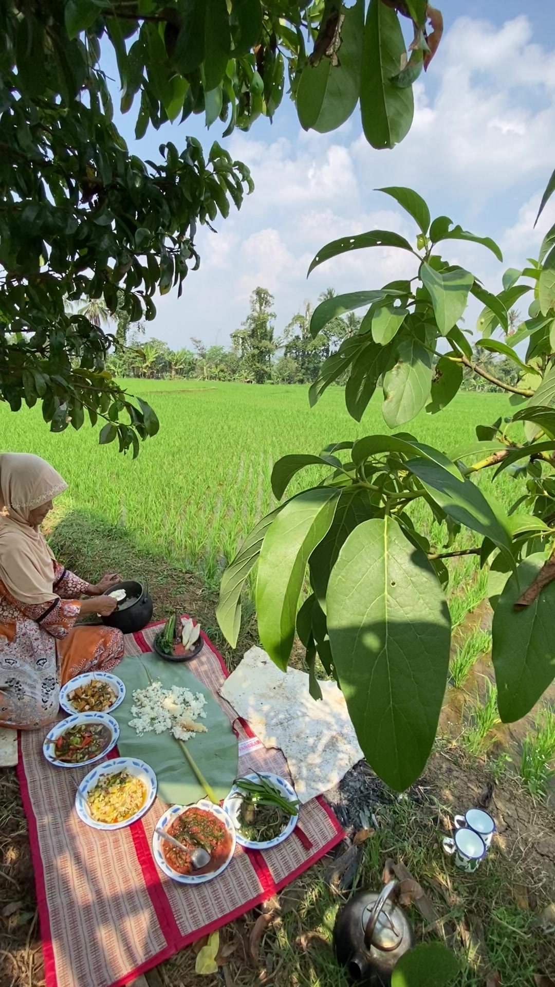 @indahnya desaku