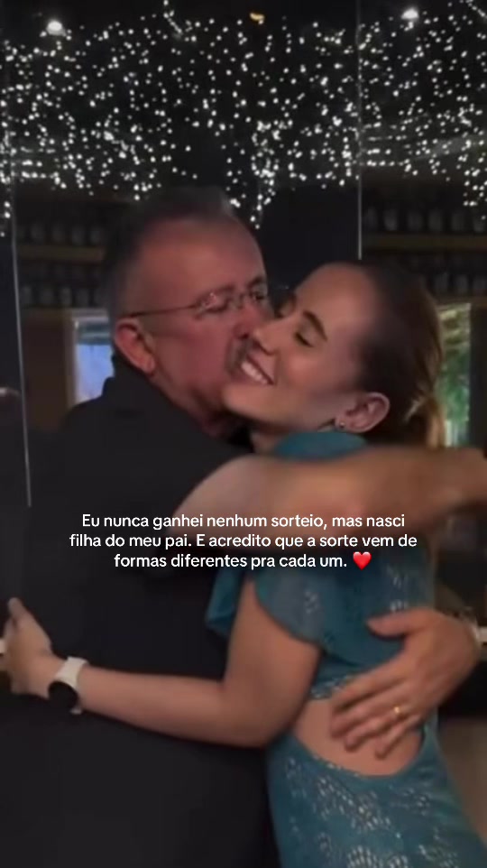 @Vitoria Nunes