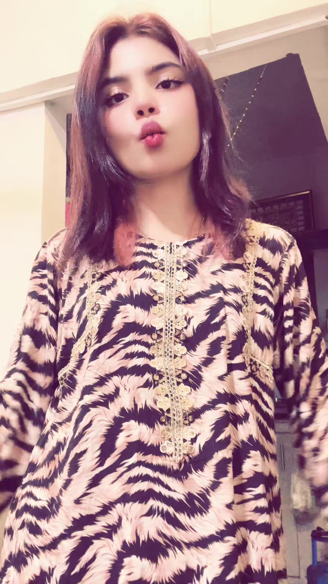 @Waliya ๐