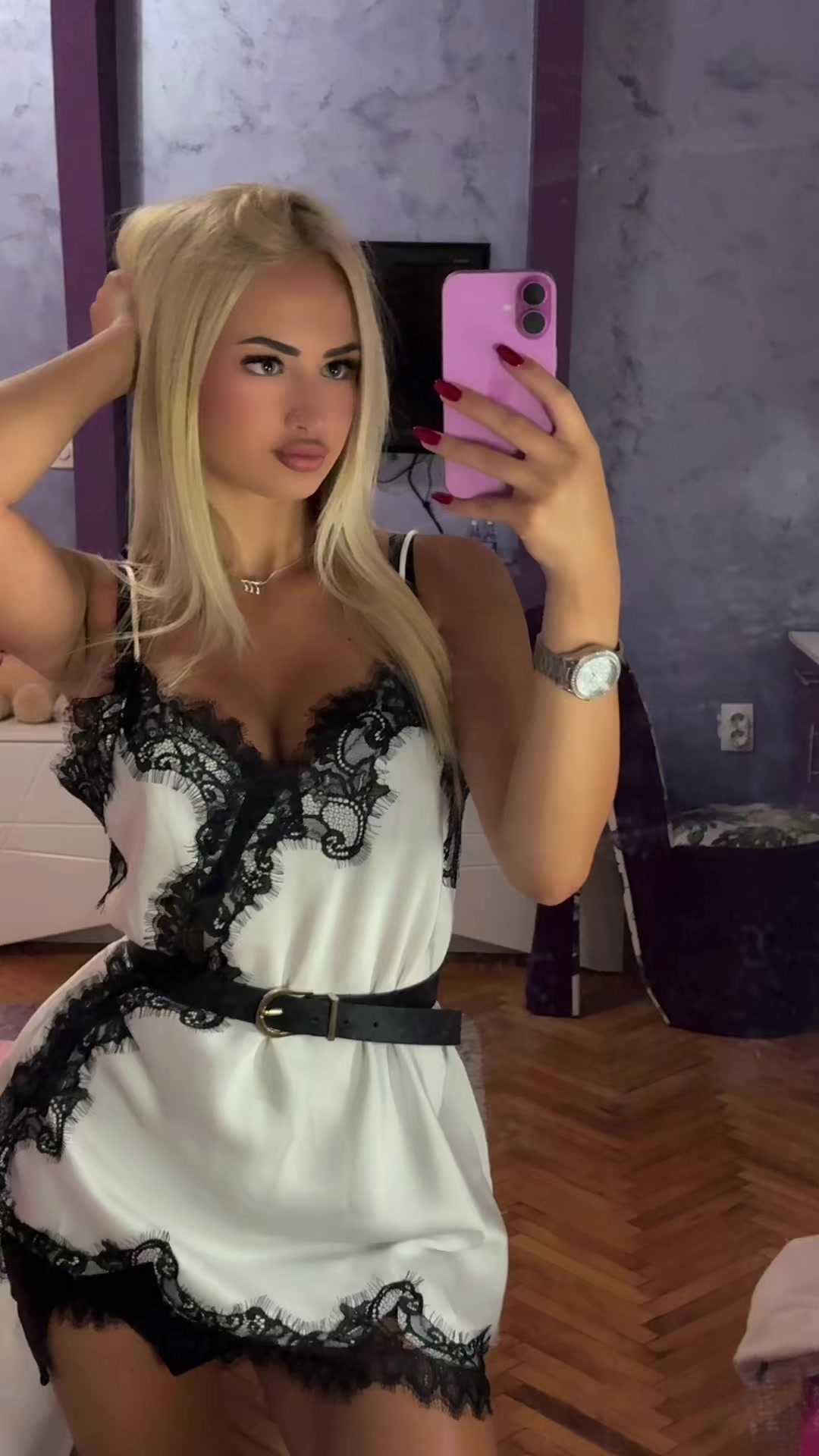 @elena