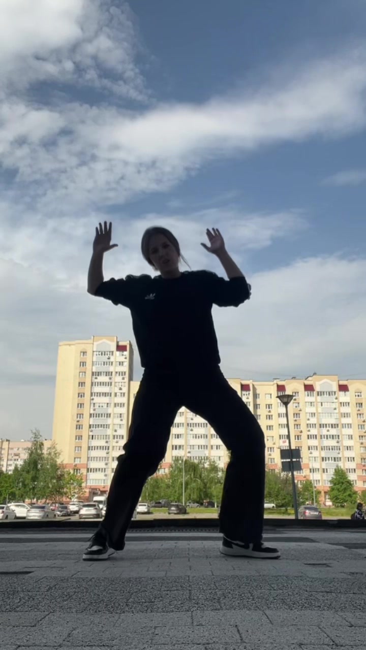 @YJ | TGC : бочкарева раздает..