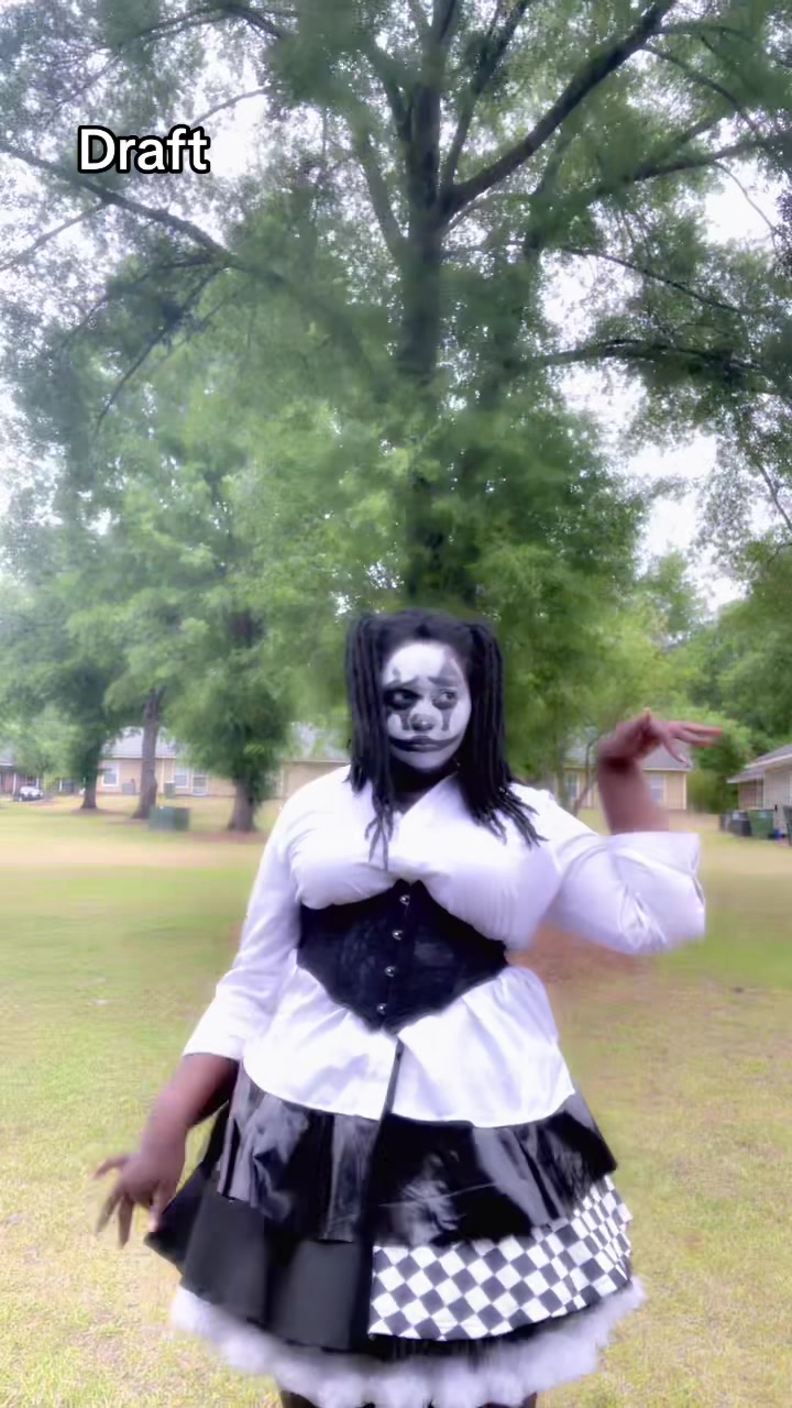 @🖤🐼~ N 0 V A ~ 🐼🖤