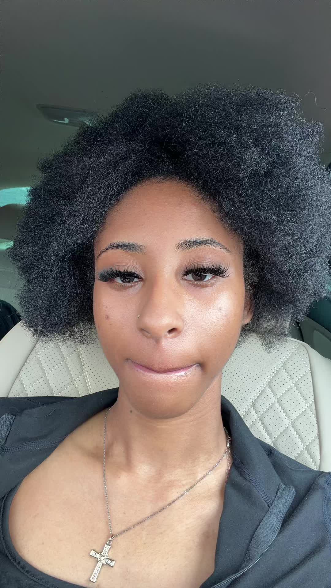 @jaisopetitee