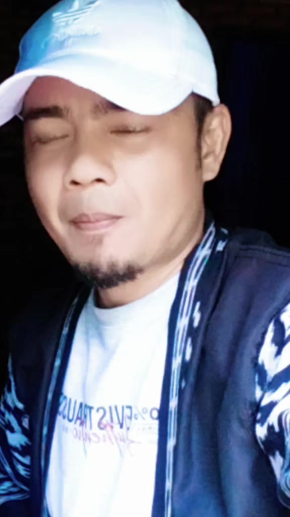@Dari Kontak Anda