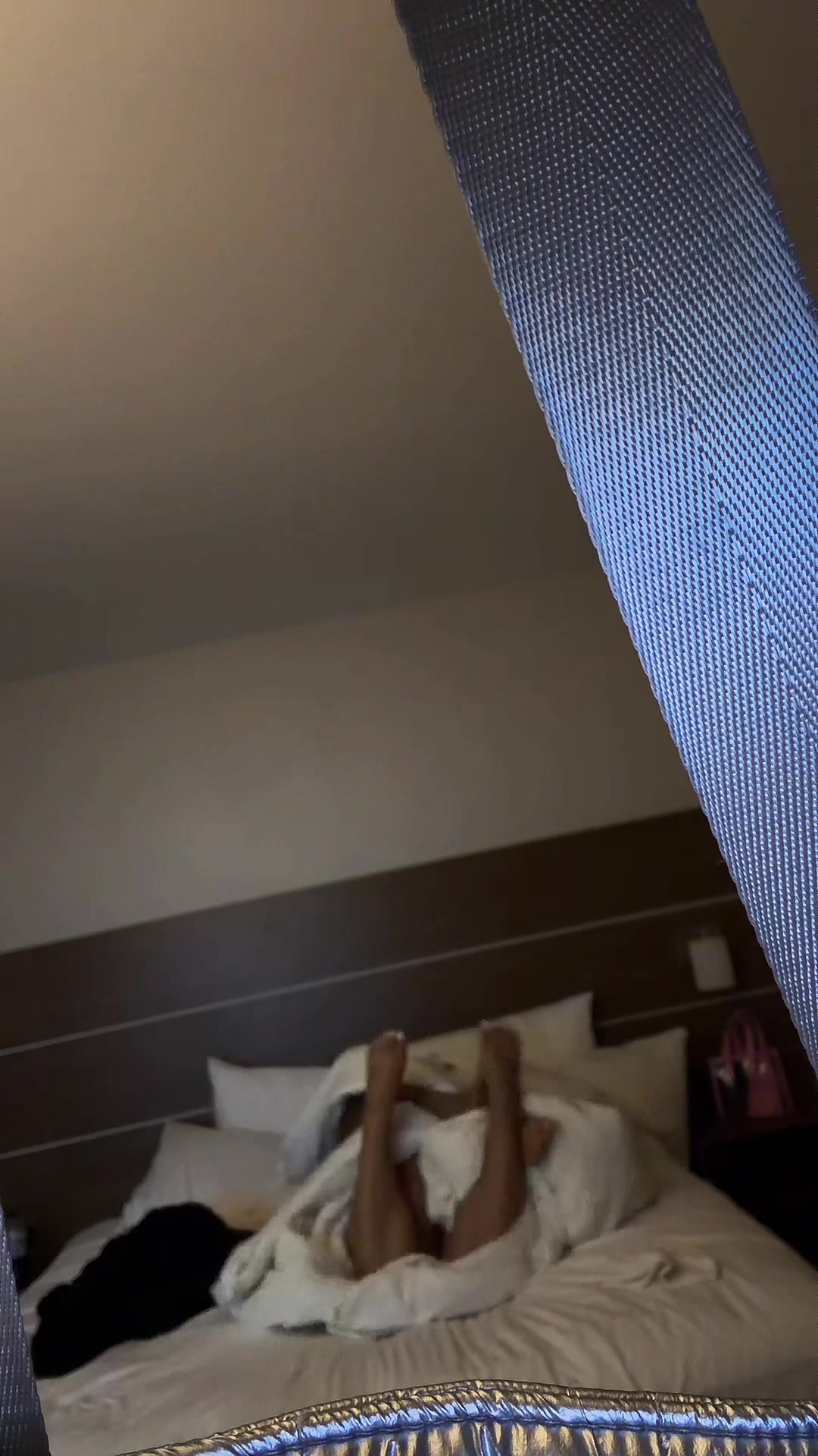 @Tigerstripesleeyaa