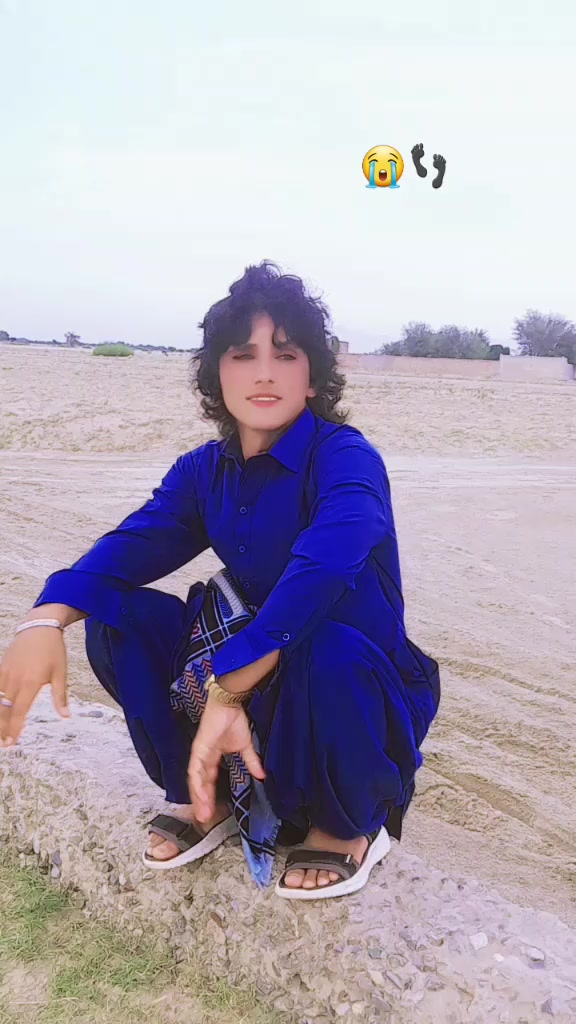 @🇲 مــــانـــــی گل خواژہ🇦