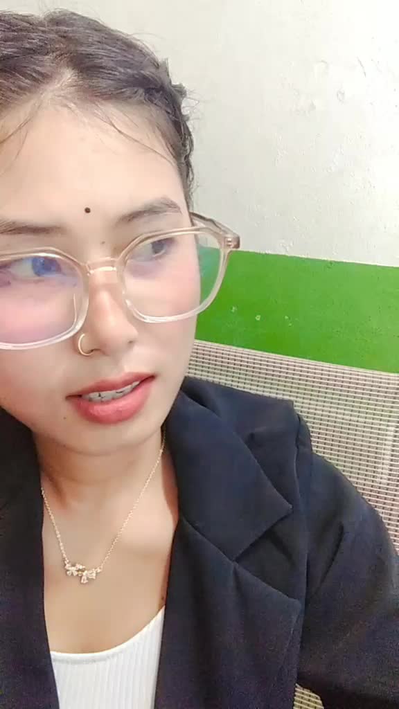 @Xoti(•‿•)