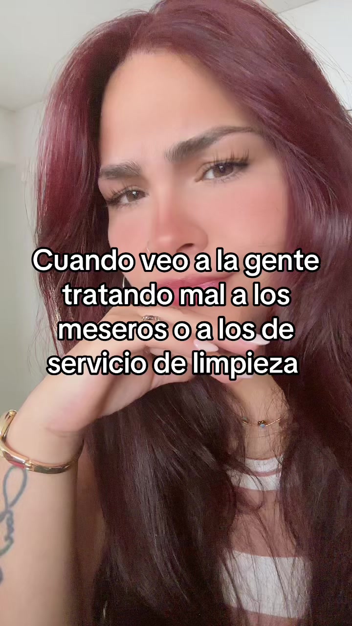 @Pao Alhelí