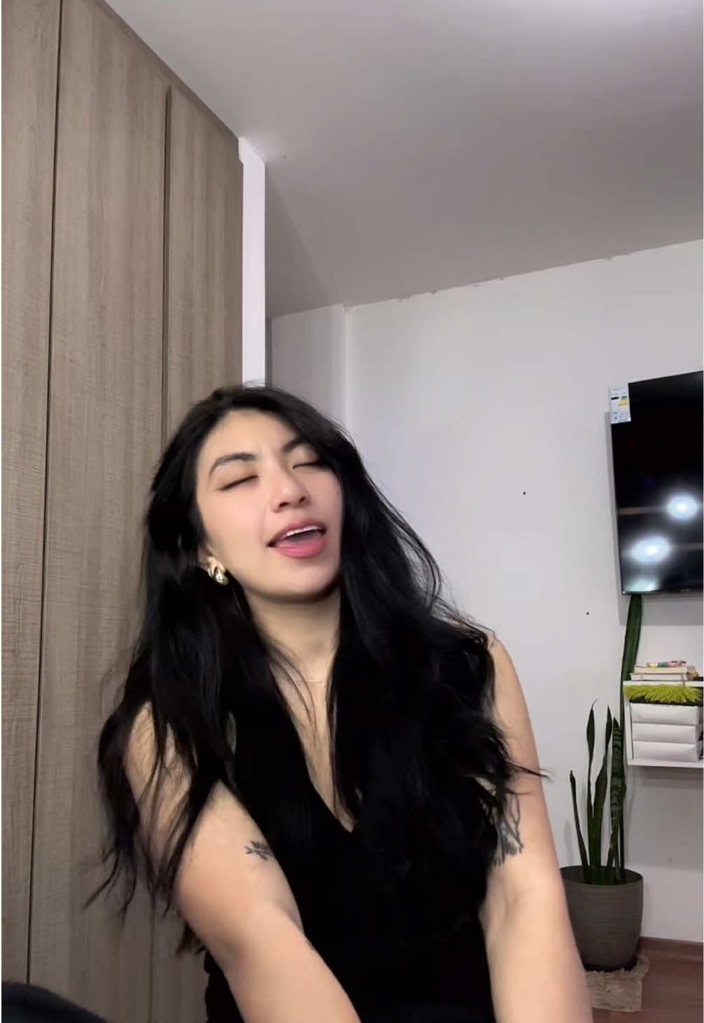 @𝐂.