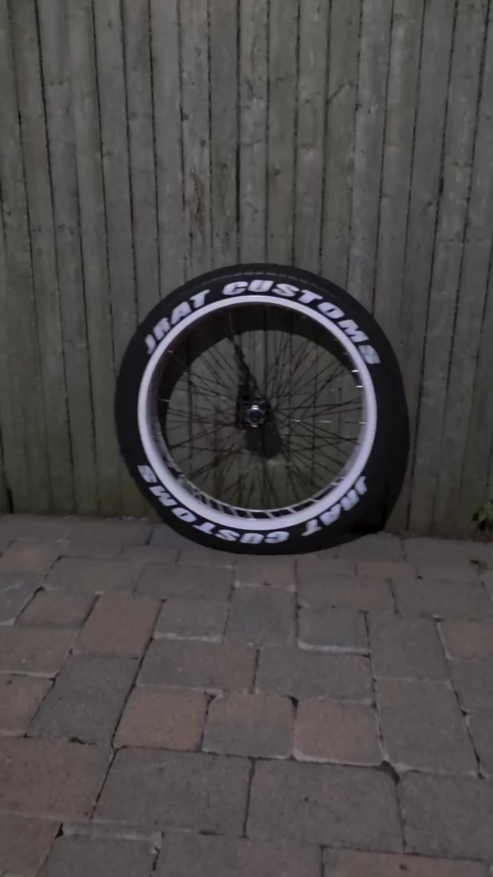 @Jrat Custom E-Bikes