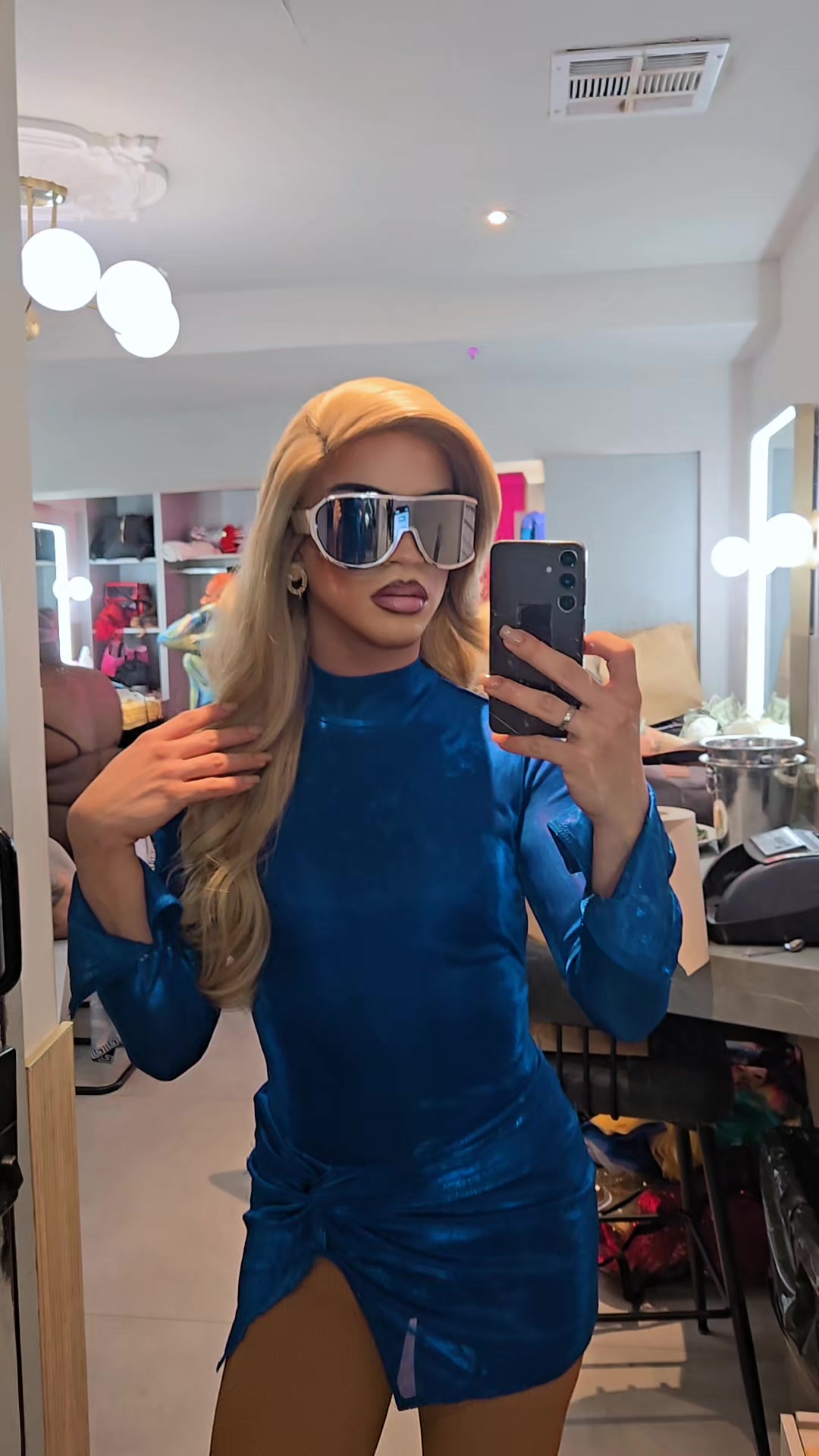 @Valentina Valentino