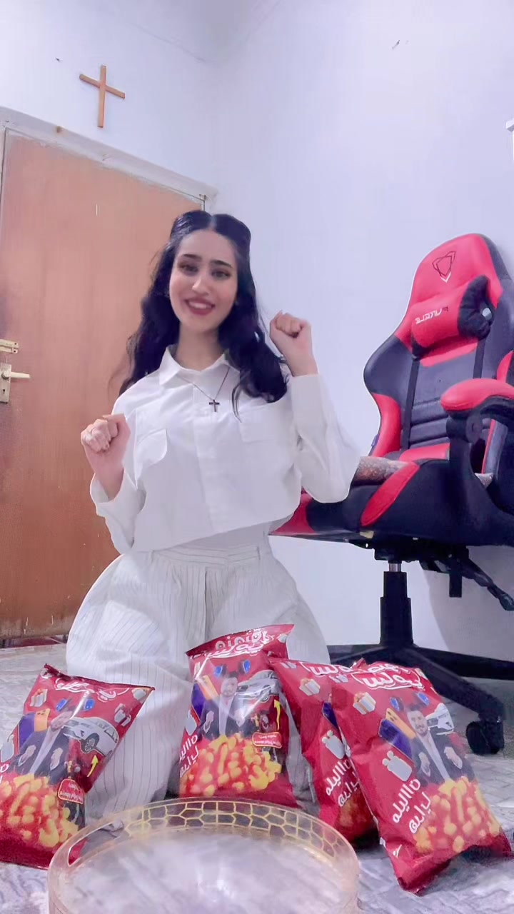 @عذراء