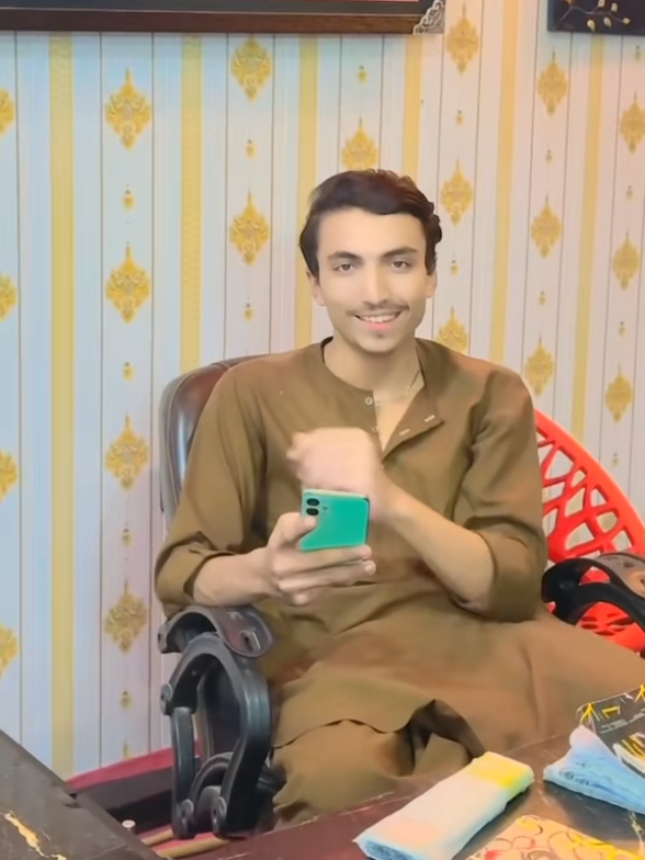 @کمانڈو پٹھان 🦁