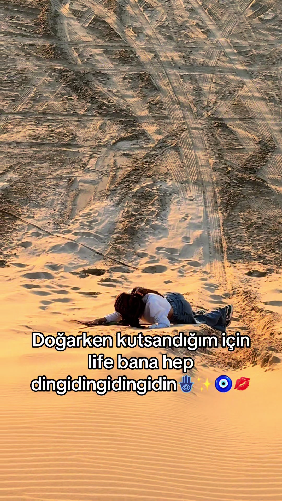 @Zeyzey