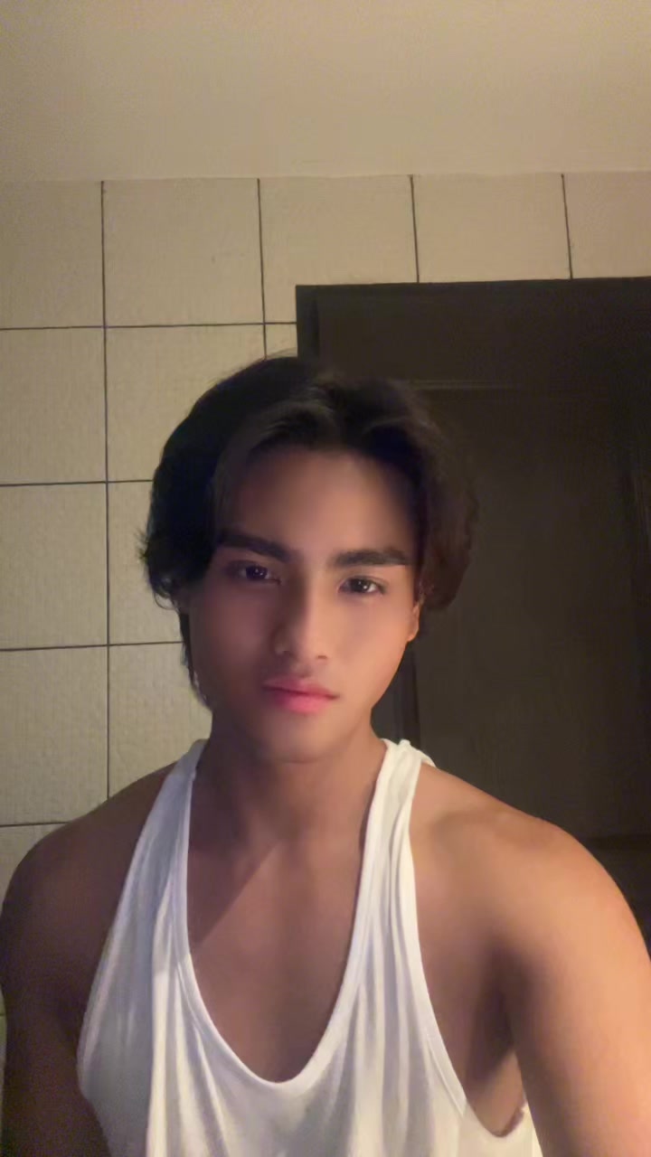 @Aeron Halili (Eron)