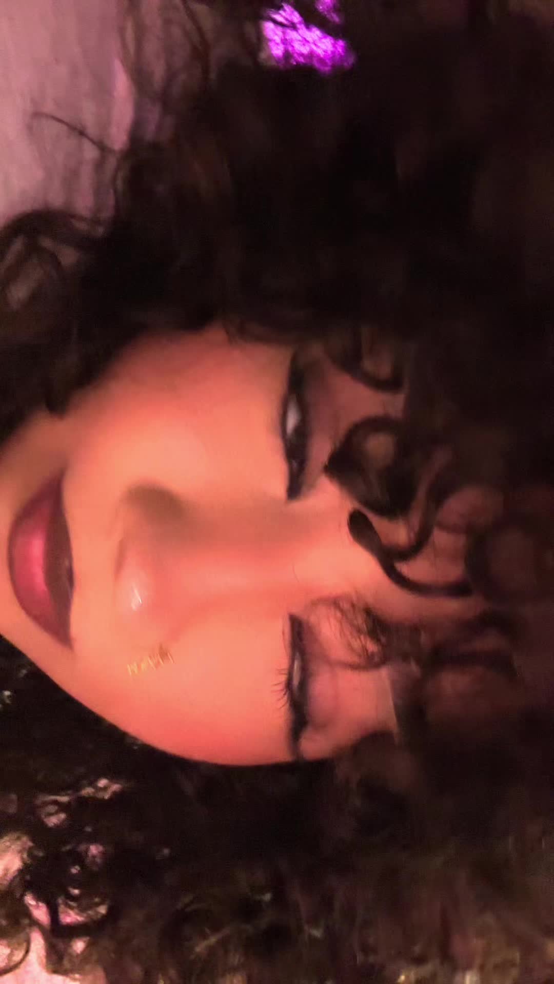 @mya 🕷️