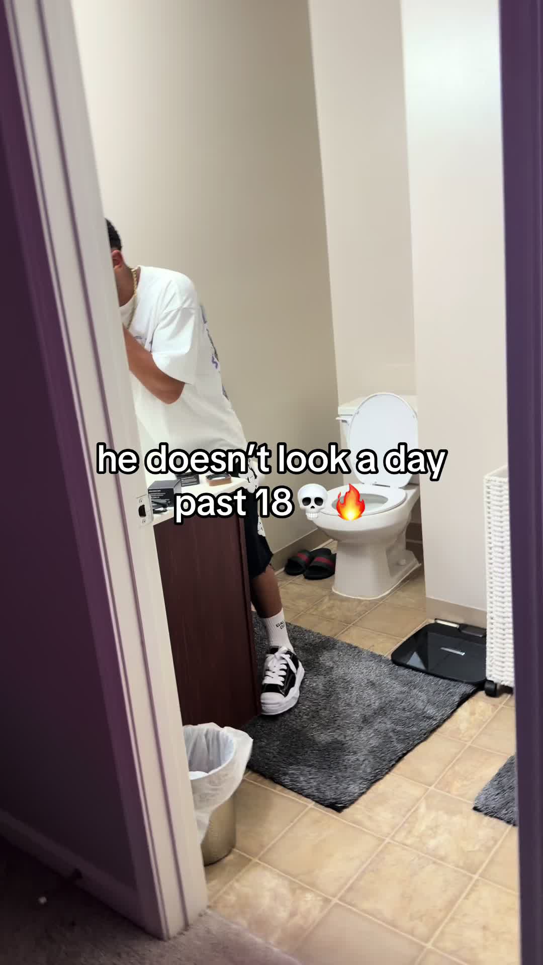@jaylinfinds