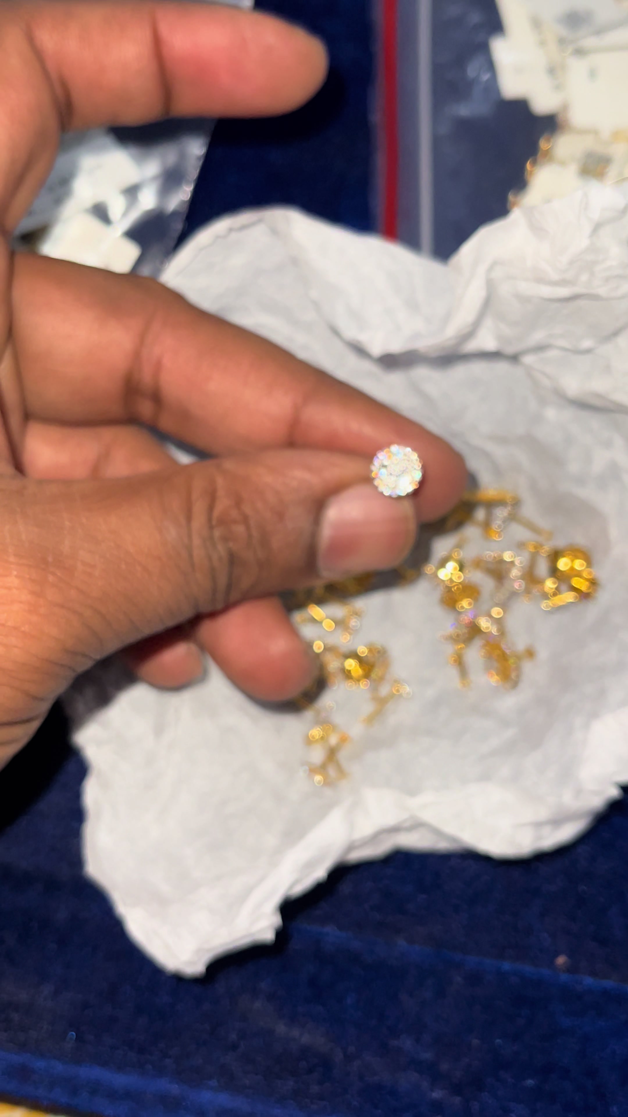 @Nasir Gems Gallery & Diamond