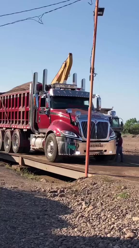@Trucking_with_Rrrr Skrrrr👿💀☠