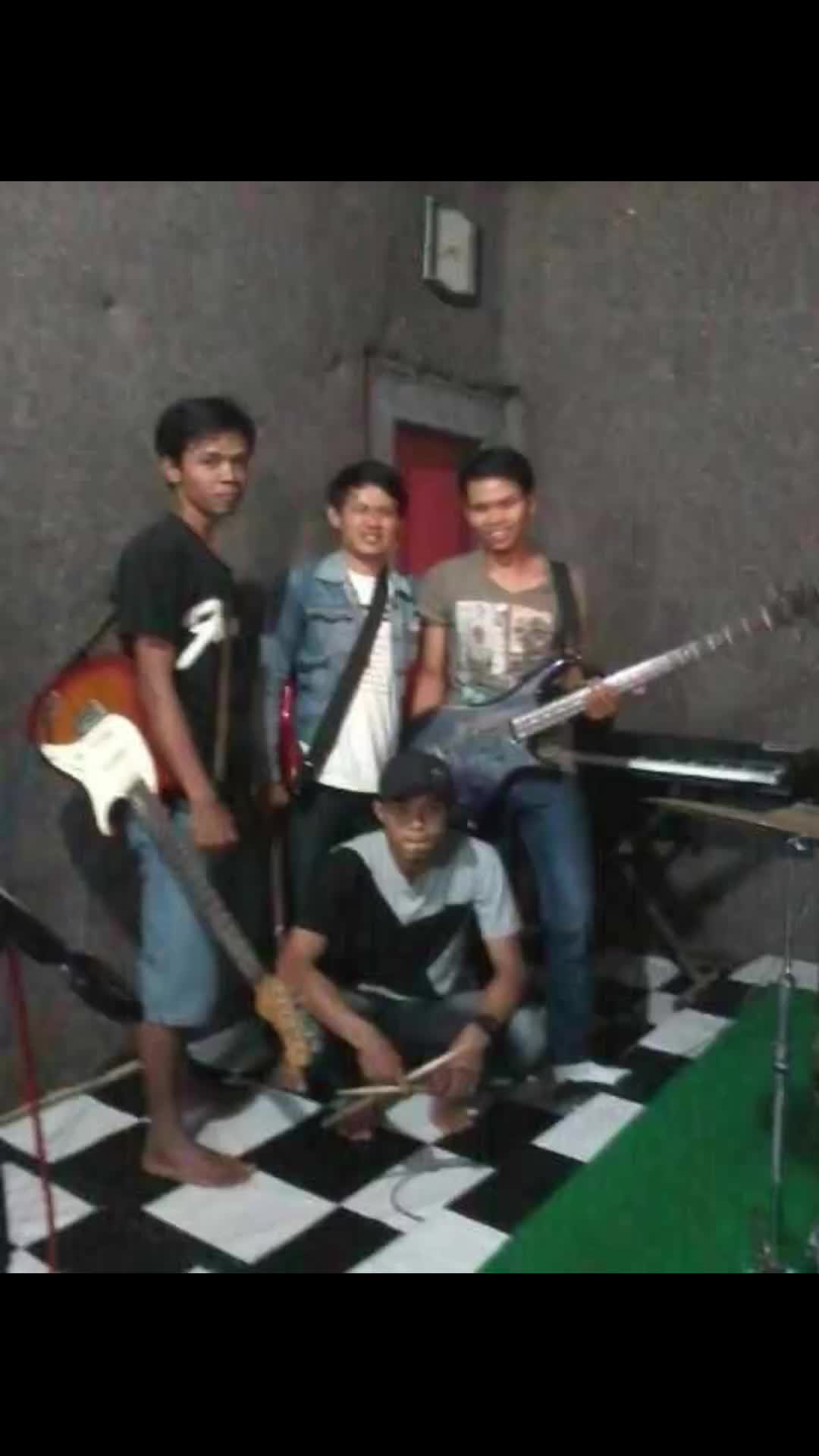 @I. Agung N