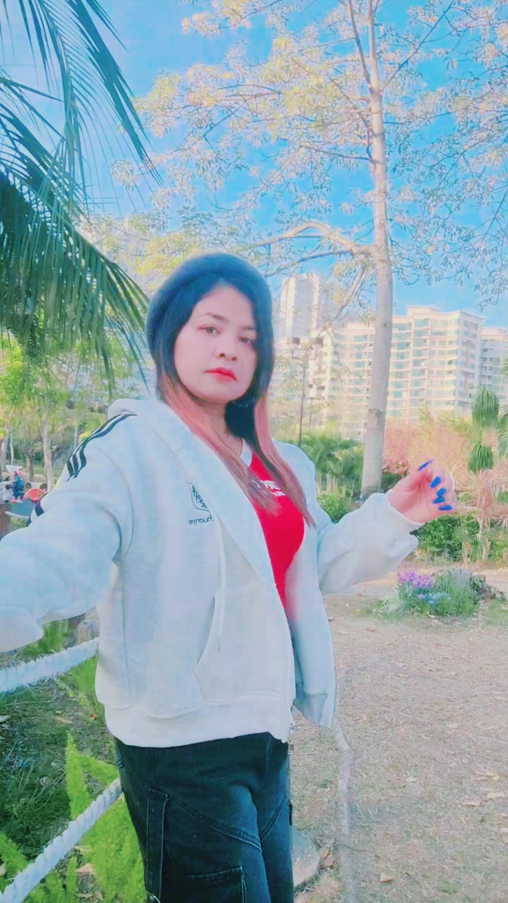 @➳✰🥀❣️ɭ❍vƏɭɭɣ AɣU❣️🥀✰➳