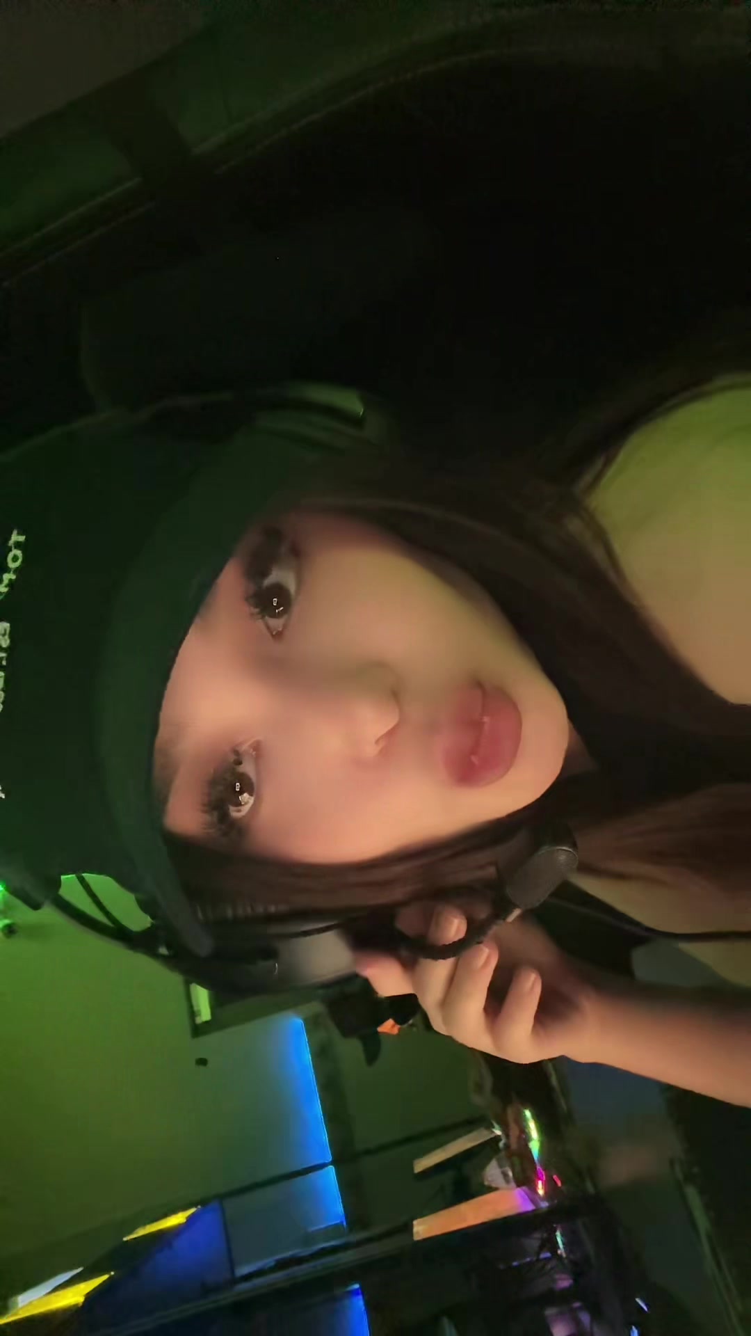 @🛸 Saya 👽