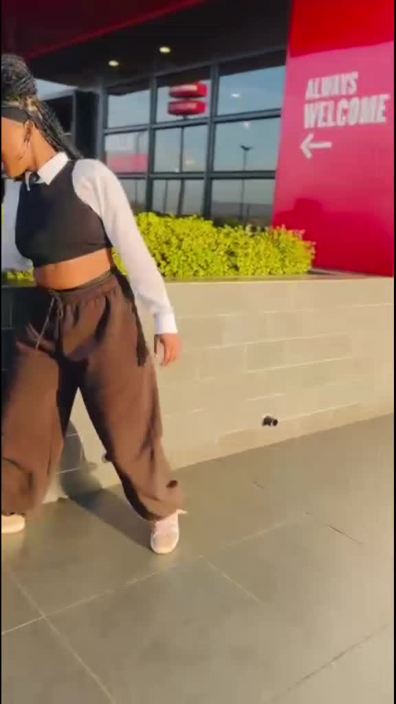 @Sôbâhlê🥹🥹🥹🥹💋!!