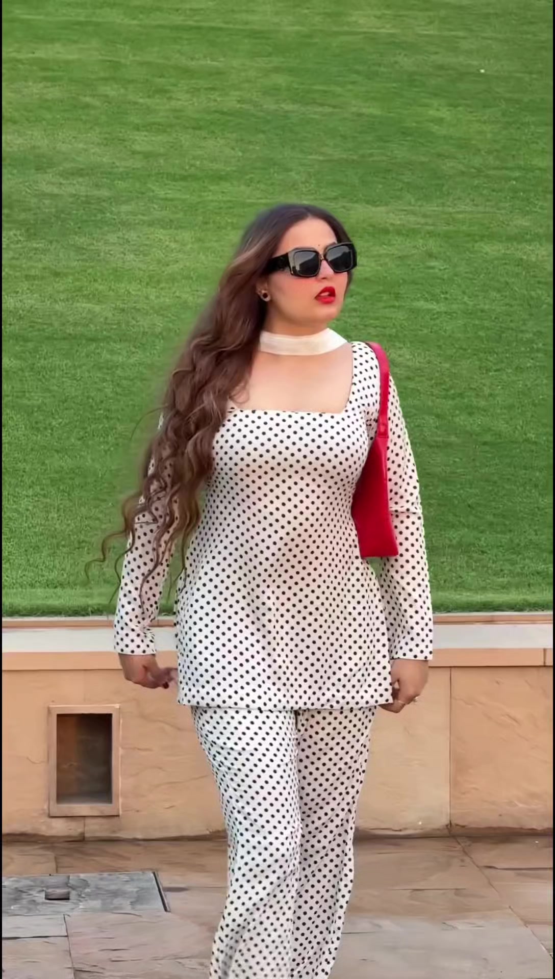 @👠Minal🧞♀️