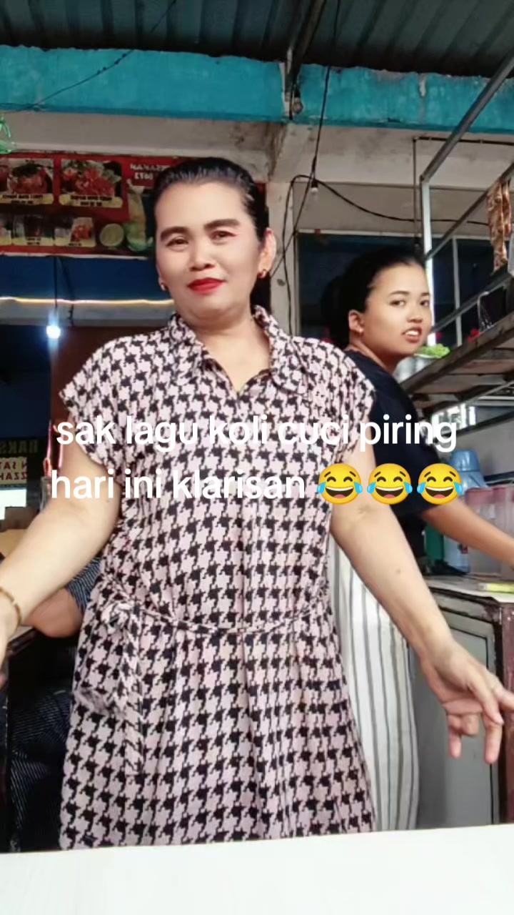 @Mak Krombong