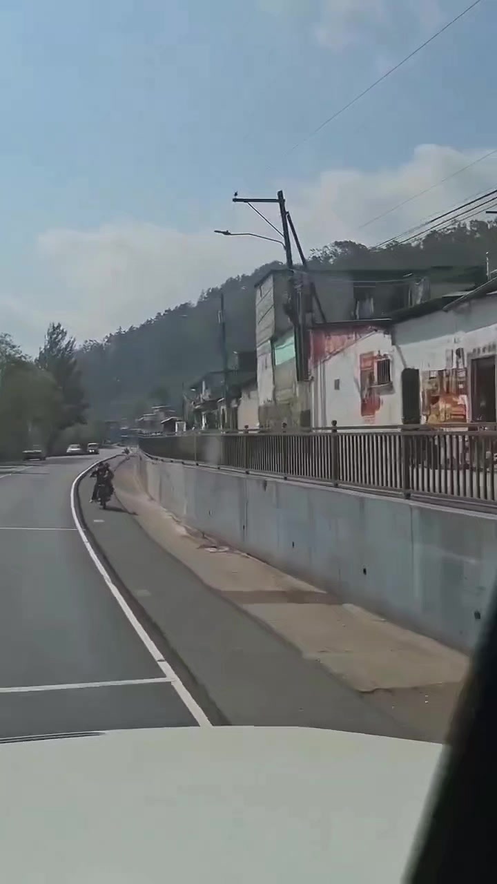 @Gómez Gio🇬🇹