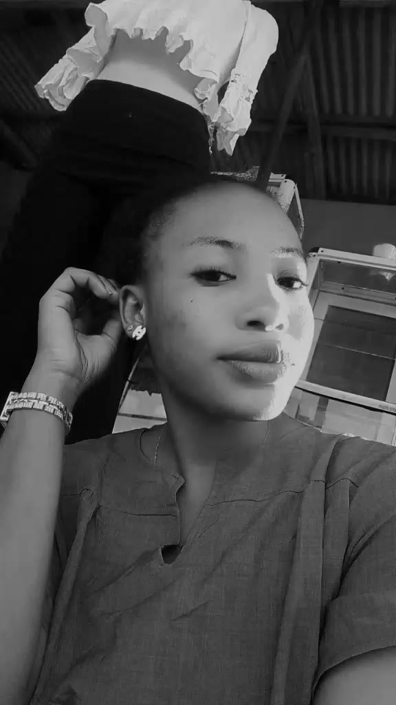 @🦋Mumcy🥰ishola💕