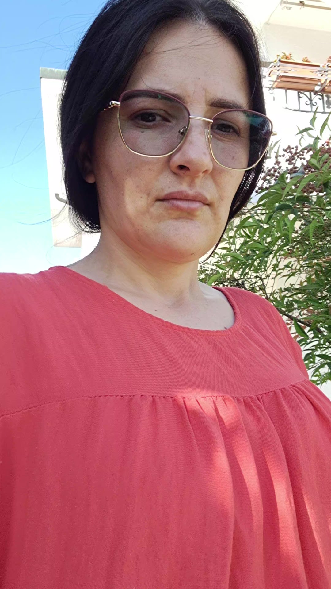 @Elena