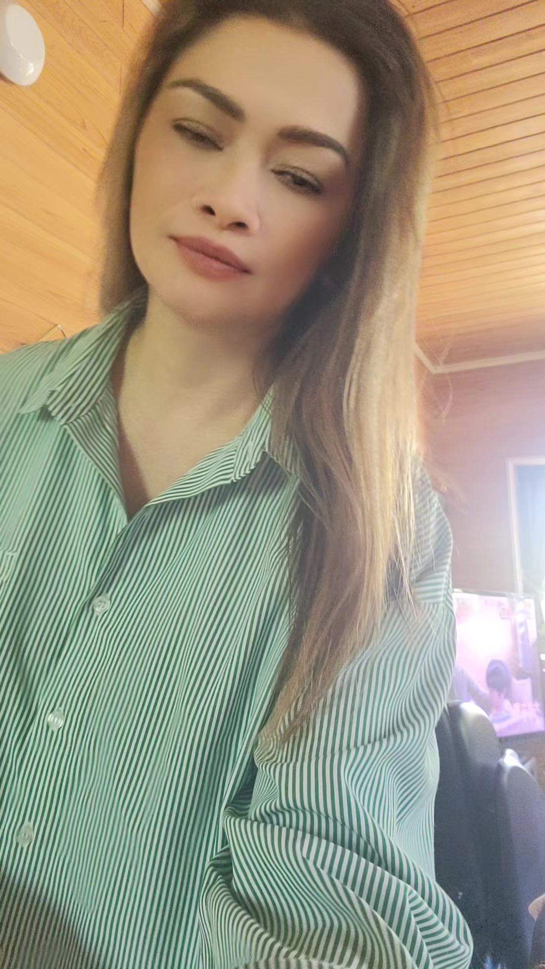 @Ana