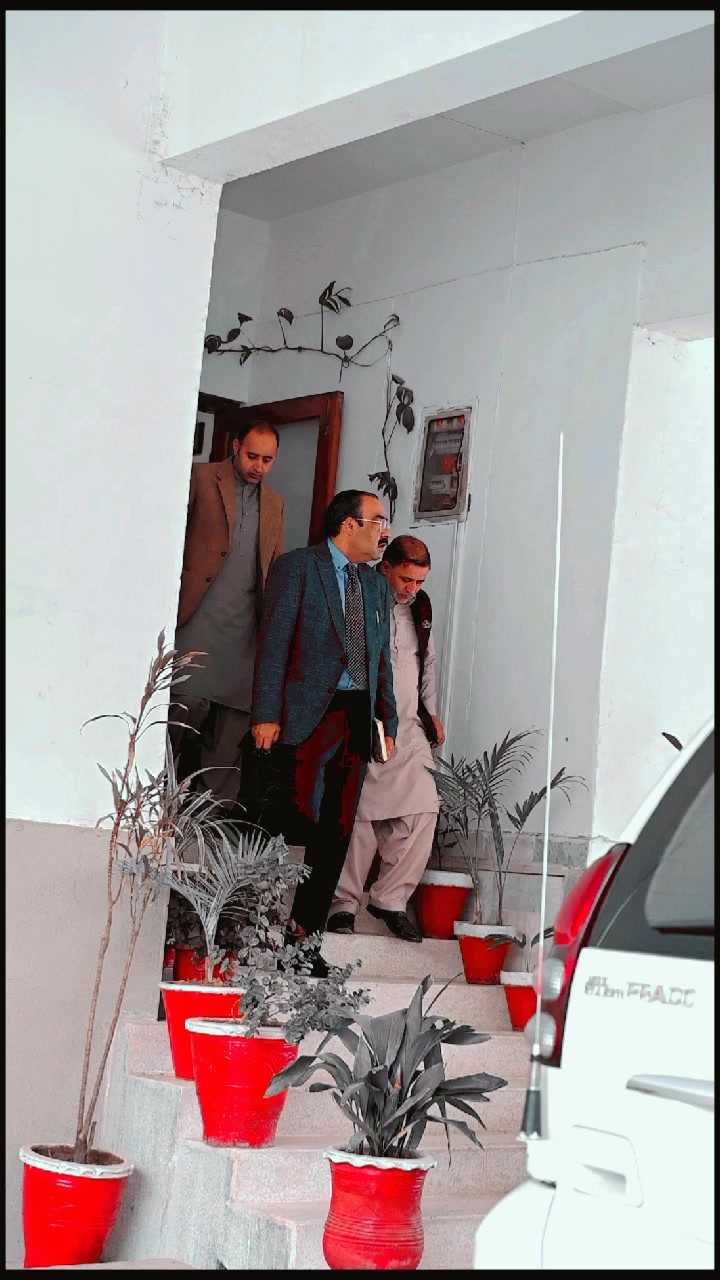 @Chaudhry Qasim Majeed