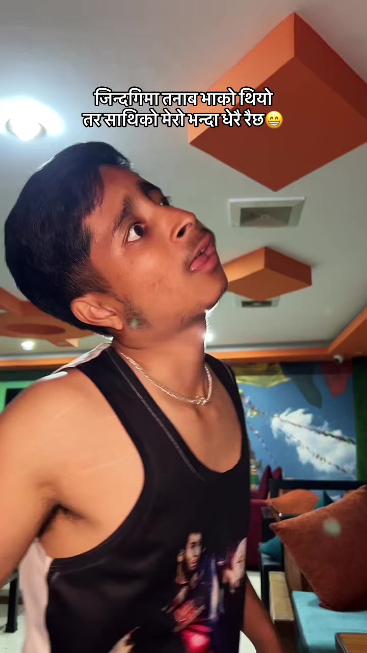 @हाकिम🤴