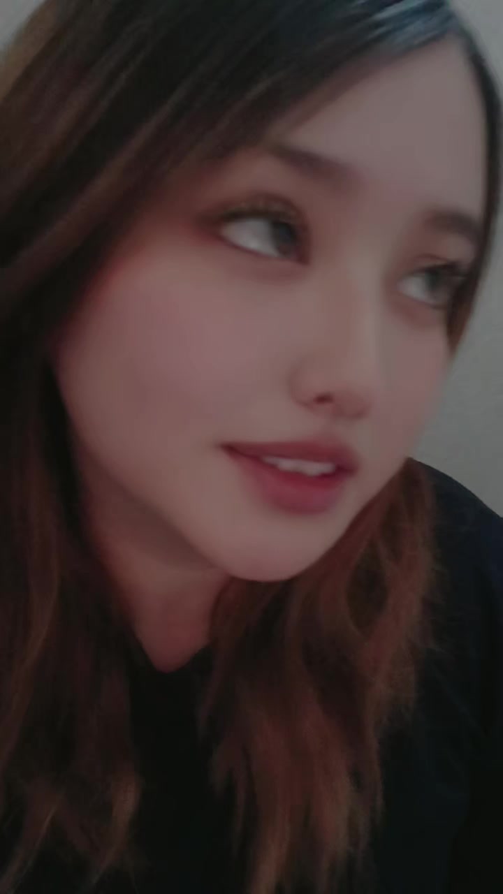 @Bella Leal de &Uuml;
