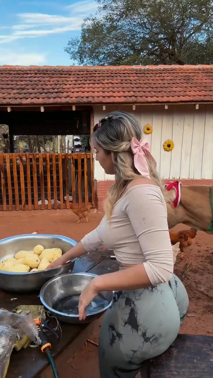 @LA GUARIDA DE LA CONEJITA