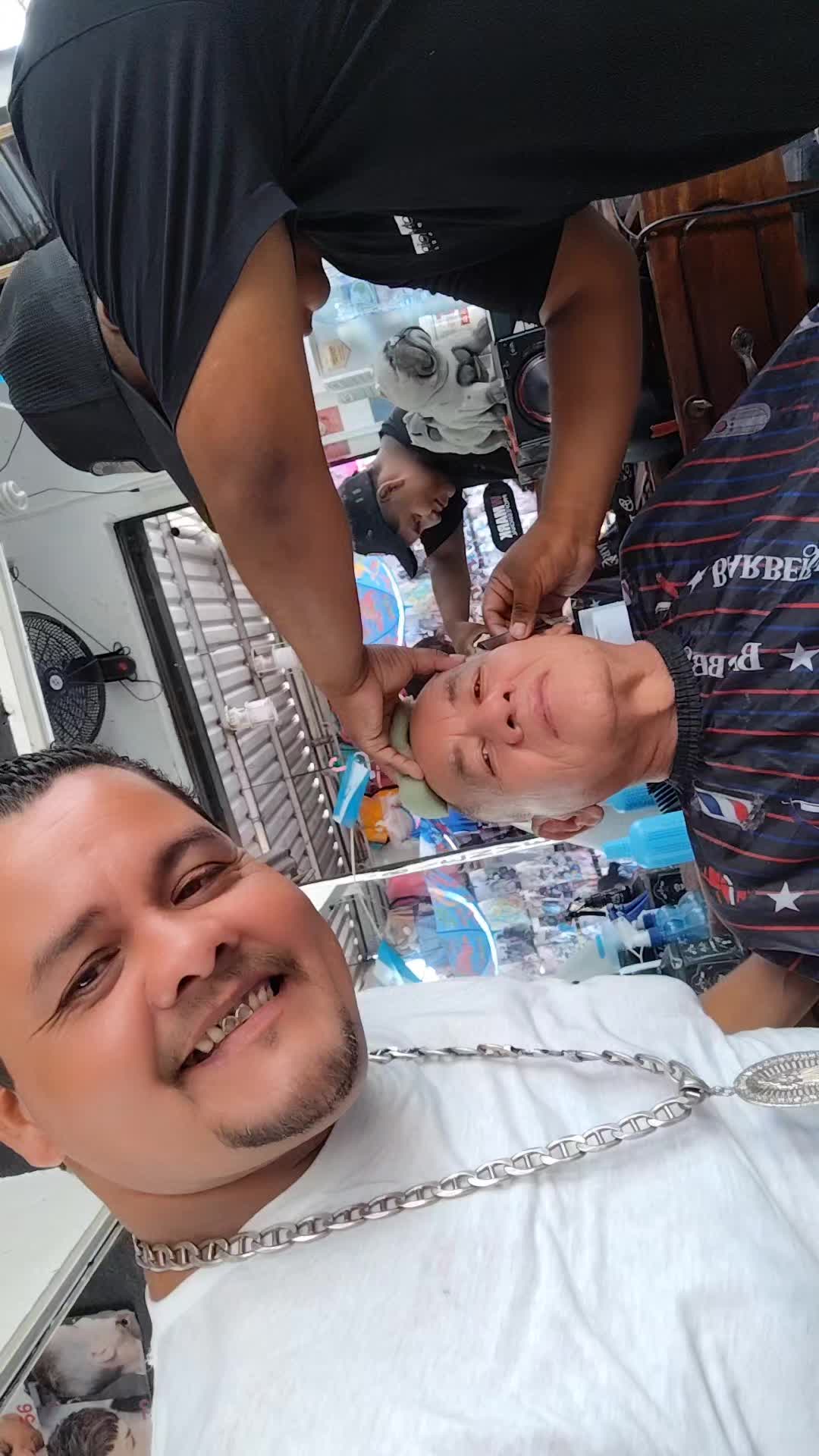 @T&iacute;o TK
