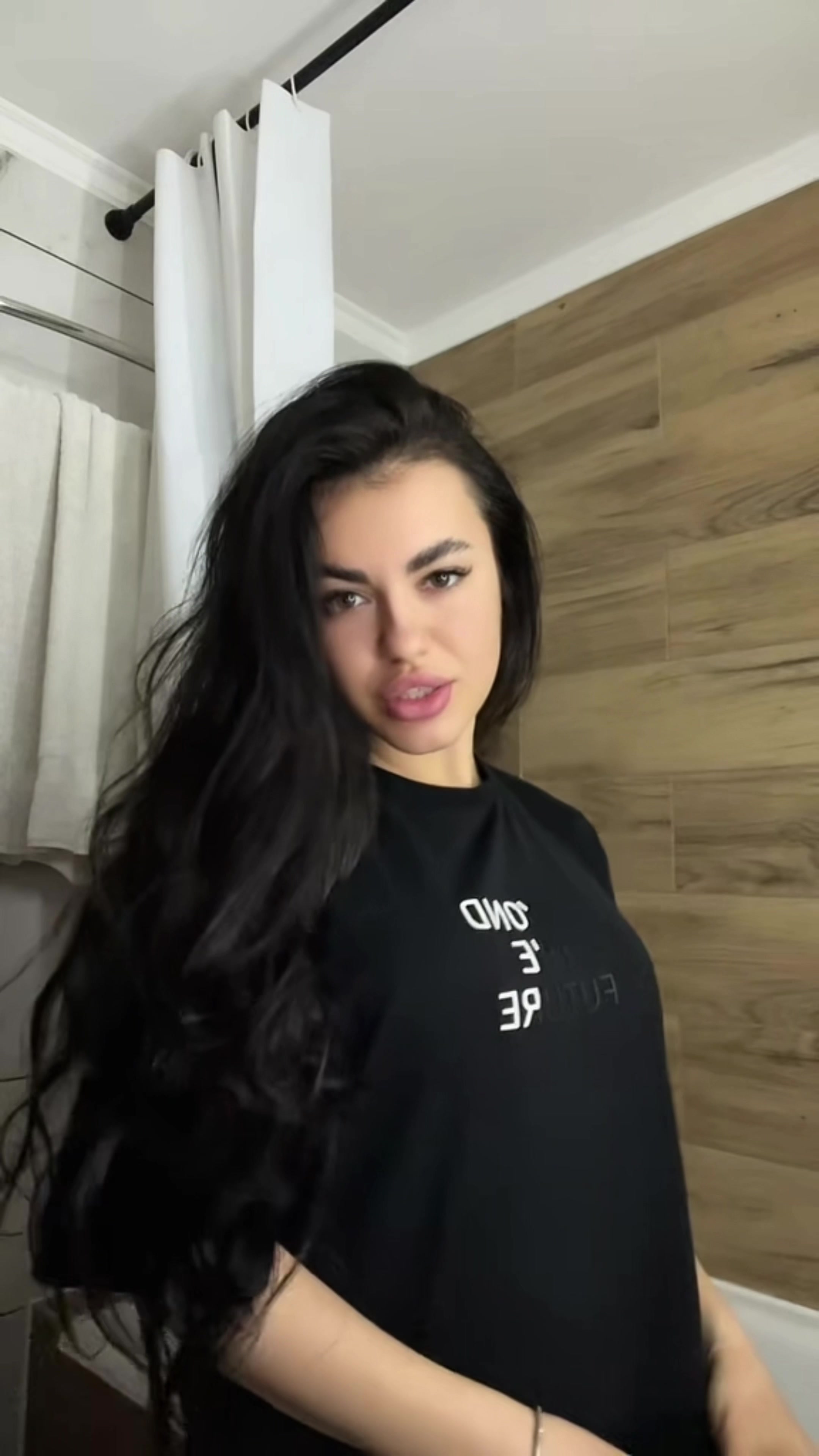 @Alina🌹